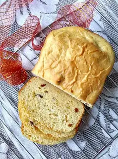 Maskarpun raisin toast