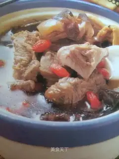 It's a full-blown lamb stove