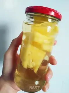 Homemade fruit cans