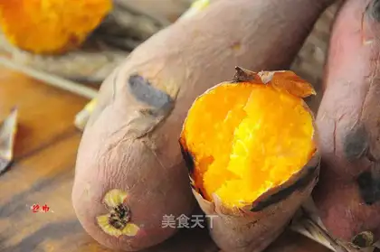 Roast potatoes