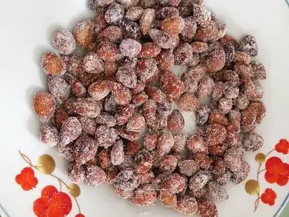 Honey butter almonds