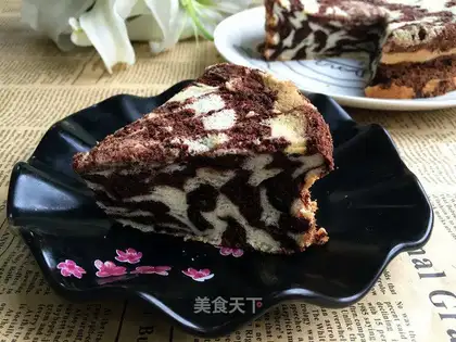 Double salad twirl cake
