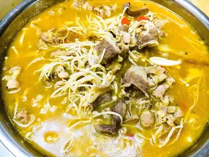 Spicy soup, fat cow