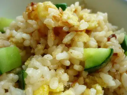 Cucumber and egg fried rice