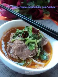 Poached beef slices