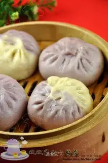 Two-color vegetable buns