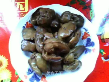 Stewed chicken liver