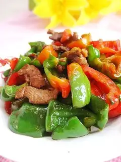 Lean meat stir-fried pepper