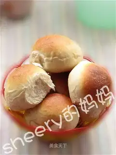 Rice bun filled with bean paste
