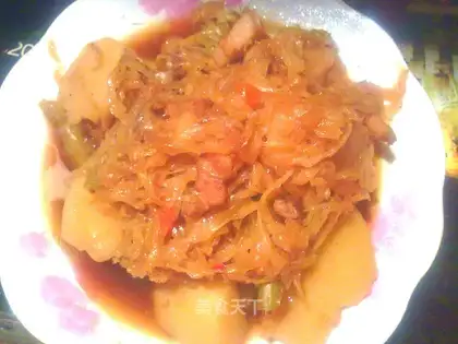 Sauerkraut stewed vegetables