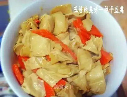 Stewed dried tofu