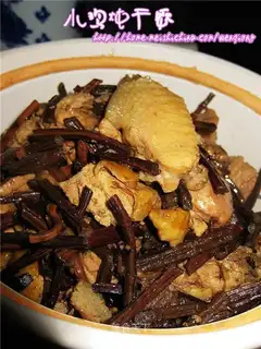 Stewed chicken with dried