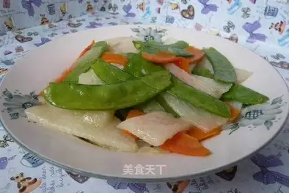 stir-fried yam with lotus beans