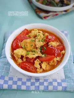 tomato scrambled eggs