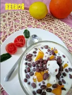 Red bean and mango smoothie