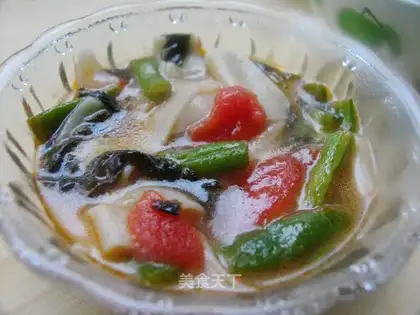 Doujiao stewed noodles