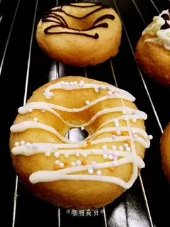 Cake doughnuts