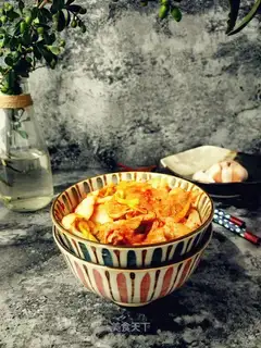 Hot cabbage makes meat