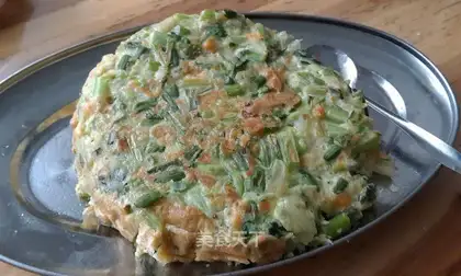 Celery garlic-sweet pancakes