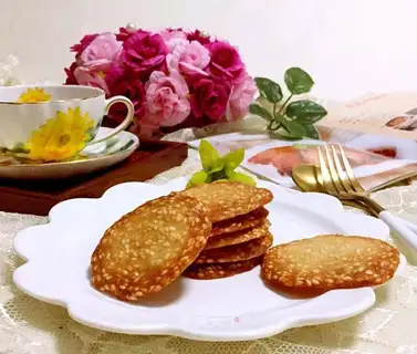 Sesame pretzels