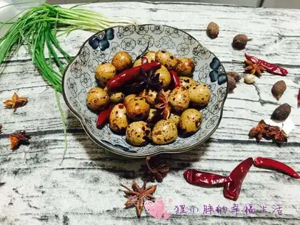 Five quail eggs