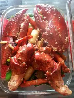 Fry Boston lobster