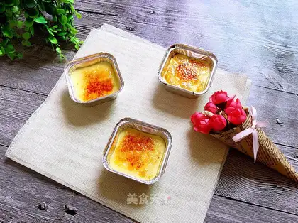 Caramel pudding
