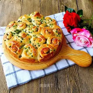 Bacon onion bread