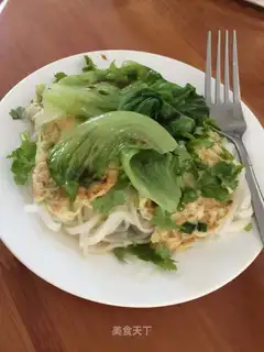 A green egg noodles