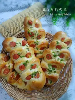 Onion sausage bread