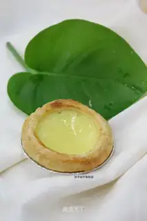 Traditional egg tarts