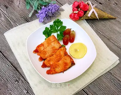 Fried salmon