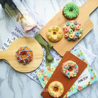 Super sweet donuts