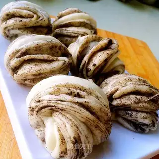 I've got black sesame rolls
