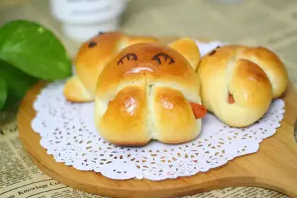 Sweet bunny bread
