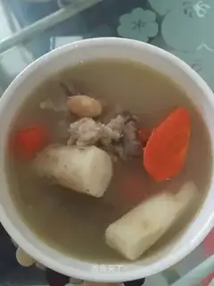 Pork bones