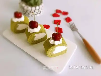 Sponge over tea cake rolls