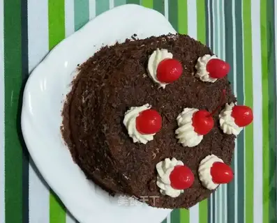 Six-inch black forest