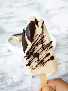 oatmeal bananas, ice cream
