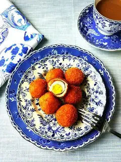 Gold fish eggs