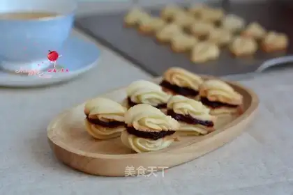 Shell jams and cookies