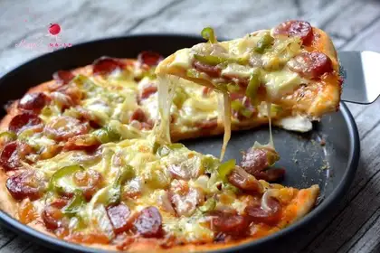 Sausage pizza