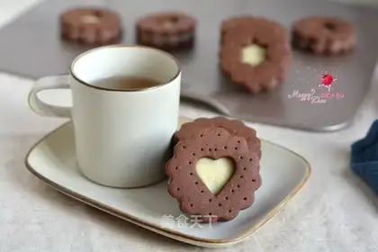 Coco-cracker