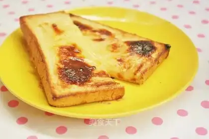 High calcium cheese sliced with toast