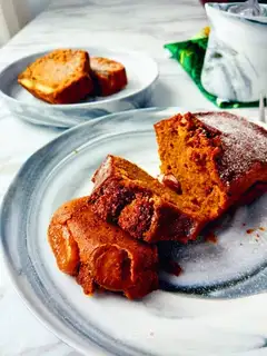 Black-fried chestnut pound cake