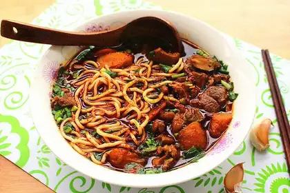 Red lamb noodles