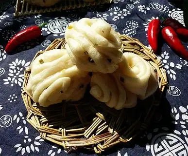 Onion rolls