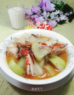 Crabs boiled plumb