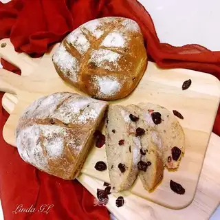 All wheat cranberry