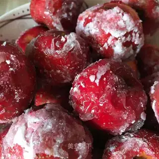 Sugar snowball